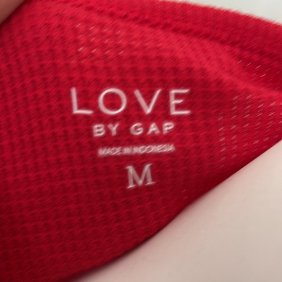 Love by Gap Red Pajamas NEW Valentine’s Day Medium - Picture 3 of 10